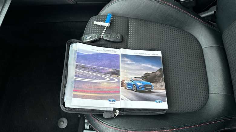 Ford Focus 1.0 EcoBoost Hybrid mHEV 155 ST-Line X Edition 5dr Petrol Hatchback